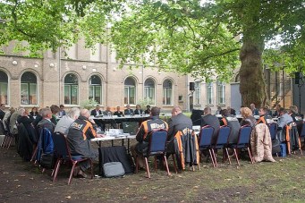 Raadsvergadering tuin DM