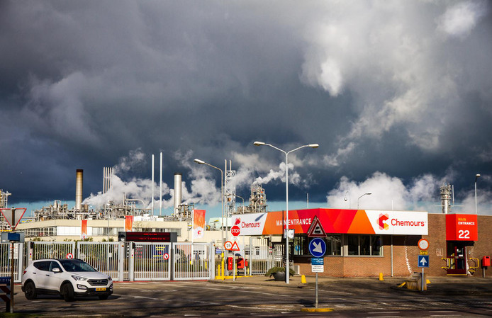 chemours2