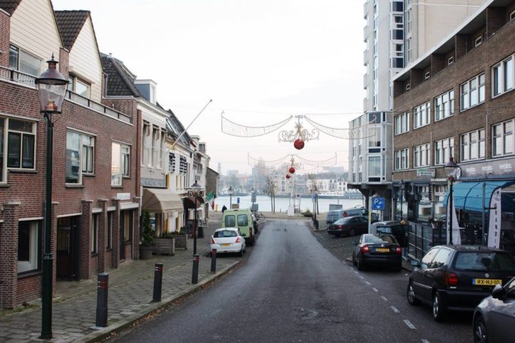 Veerplein.Zwijndrecht-1024x683